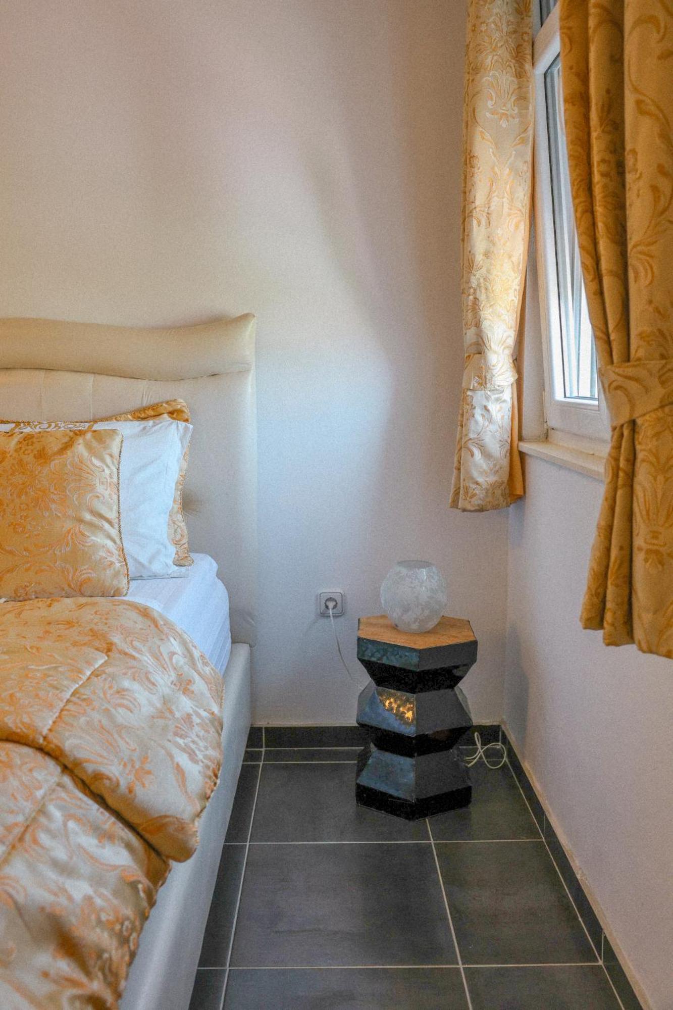 Casa Selimi Hotel Ulcinj Buitenkant foto